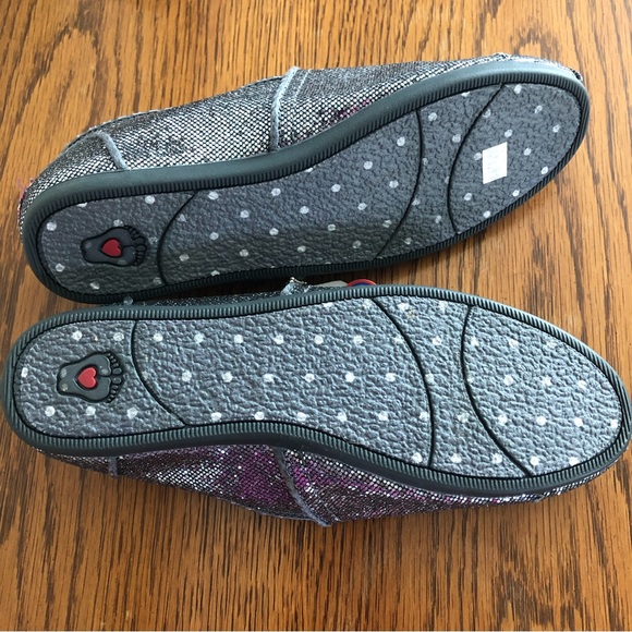 BOBS BY Skechers Size 6W NWT - Picture 8 of 8